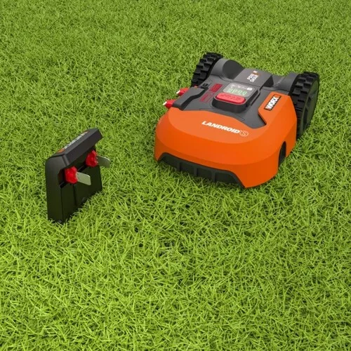 Worx garden WR130E - Robotická sekačka Landroid S300