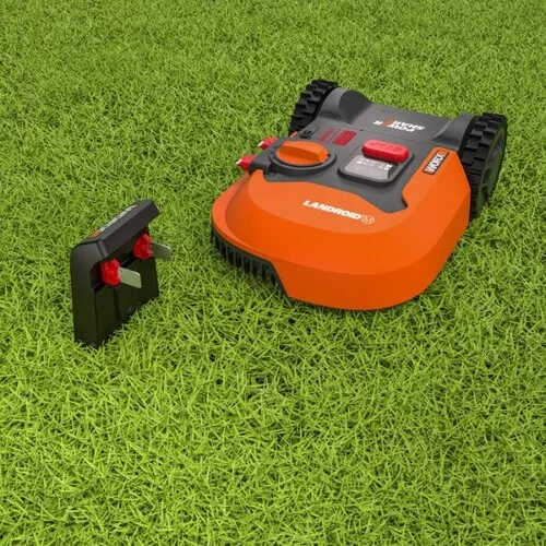 Worx garden WR142E - Robotická sekačka Landroid M700