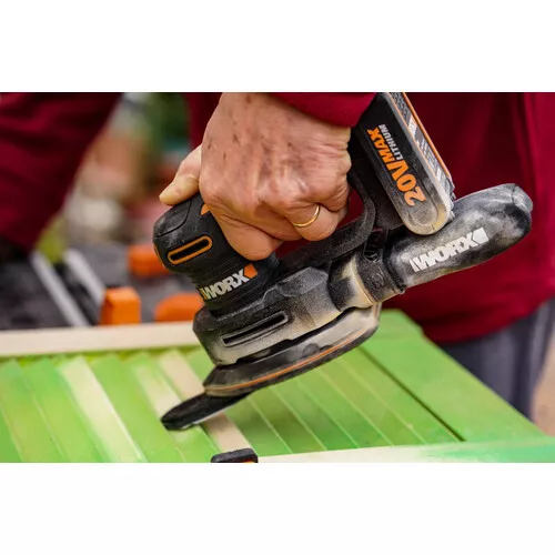 Worx orange WX822 - Aku vibrační bruska 20V, 1x2.0Ah - Powershare