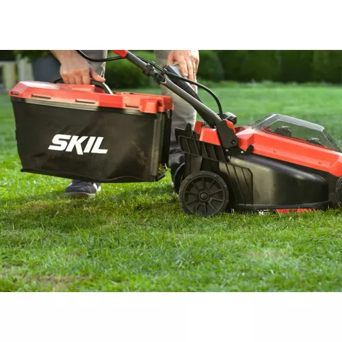 Sekačka na trávu Aku 34cm „Brushless“ SKIL 0130BA