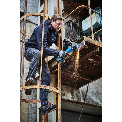 Akumulátorová úhlová bruska s výkonem 1 000 W NAREX ABU 125-610 B