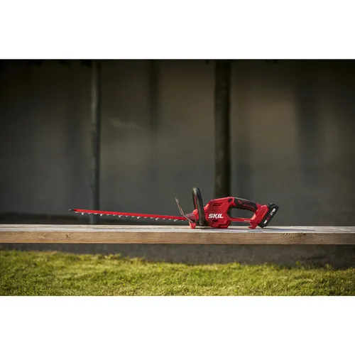 Nůžky na živý plot „BL“ Aku 45 cm SKIL 0438CA