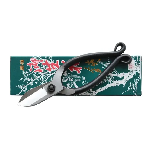 Okatsune 213 nůžky typu Ikenobo střední velikosti