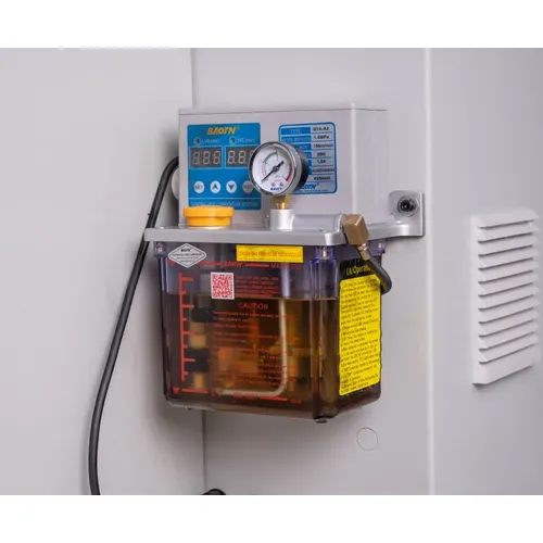 Proma FNK-850 Servo - Univerzální nástrojová kombinovaná frézka