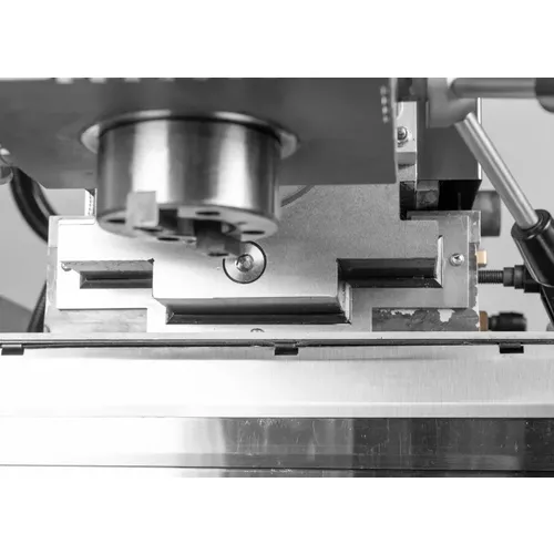 Proma FNK-850 Servo - Univerzální nástrojová kombinovaná frézka