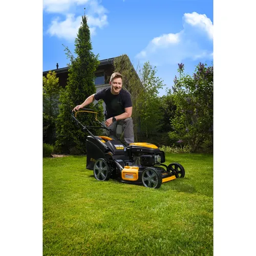 Riwall PRO RPM 5155 PRO multifunkční travní sekačka 4 v 1 s benzinovým motorem a pojezdem