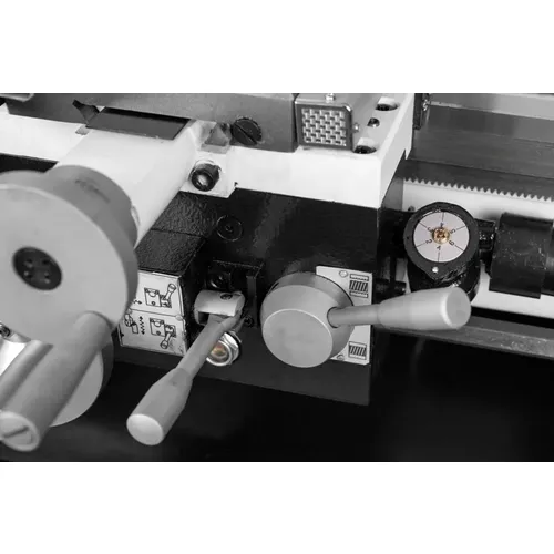 Proma SKF-750M - Kombinovaný soustruh na kov s pohyblivým frézovacím zařízením