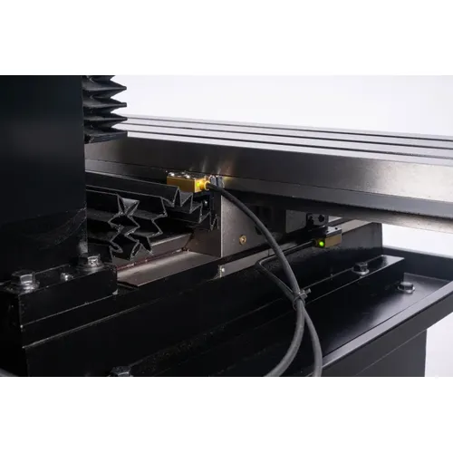 Proma FPM-30DZ Frézka na kov s LED zrcadlovým displejem