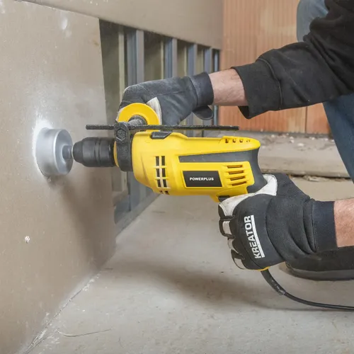 Elektrická vrtačka s příklepem 1050 W Powerplus POWX0281