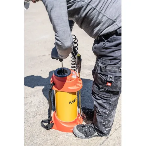 Ruční postřikovač MESTO FERROX PLUS 6L