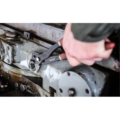 Zrušeno! nahrazeno výrobkem 4770206, kleště nastavitelné hunter, 245mm, crmov FORTUM 4770202