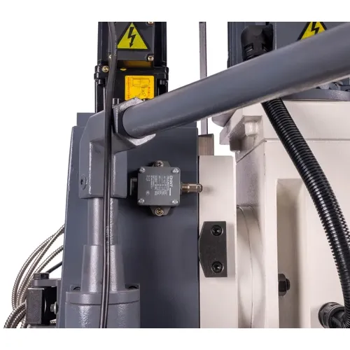 Proma FP-55MPD2/400 - Vrtačko-frézka na kov dvourychlostní s digitálním odměřováním