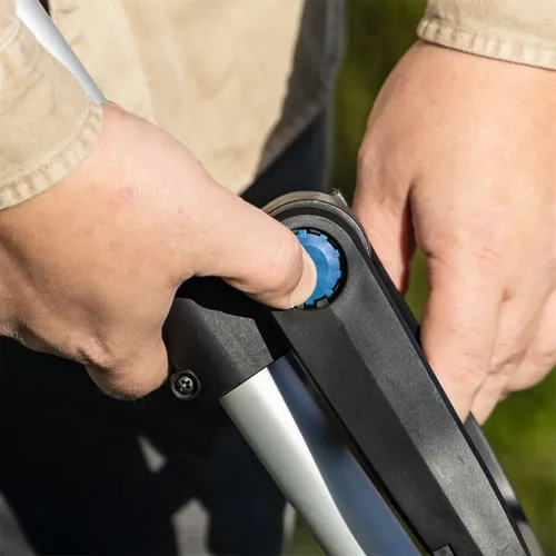 Scheppach C-LT300-X-SET S 20 V IXES aku vyžínač + 2Ah baterie + nabíječka 2,4 A