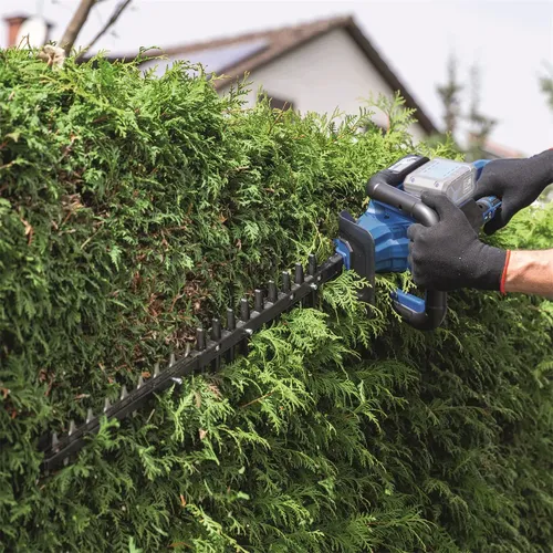 Scheppach BC-HT720-X-SET S2 2x20 V IXES aku plotostřih + 2x 2Ah baterie + duální nabíječka 2,4 A