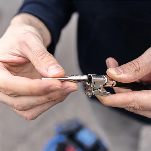 Scheppach C-ACT160/6-X-SET S2 2x20 V IXES aku bezolejový kompresor 6 l + 2x 2Ah baterie + duální nabíječka 2,4 A