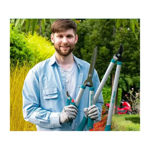 Zrušeno! nahrazeno výrobkem tht1576033 nůžky zahradnické, sada 3ks TOTAL THT1578033