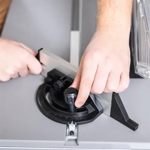 Scheppach HS 105 elektrická stolová pila