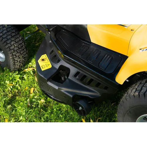 Riwall PRO RLT 86 TRD travní traktor 86 cm se zadním výhozem a mechanickou převodovkou