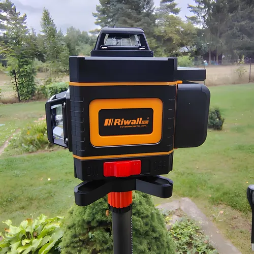 Riwall HOME RNP-01 samonivelační zaměřovací laser + sada příslušenství