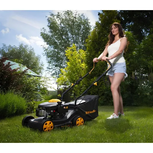 Riwall PRO RPM 4032 P multifunkční travní sekačka 2v1 bez pojezdu