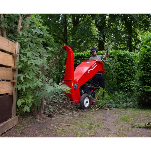 GTM GTS 900G drtič dřeva s benzinovým motorem